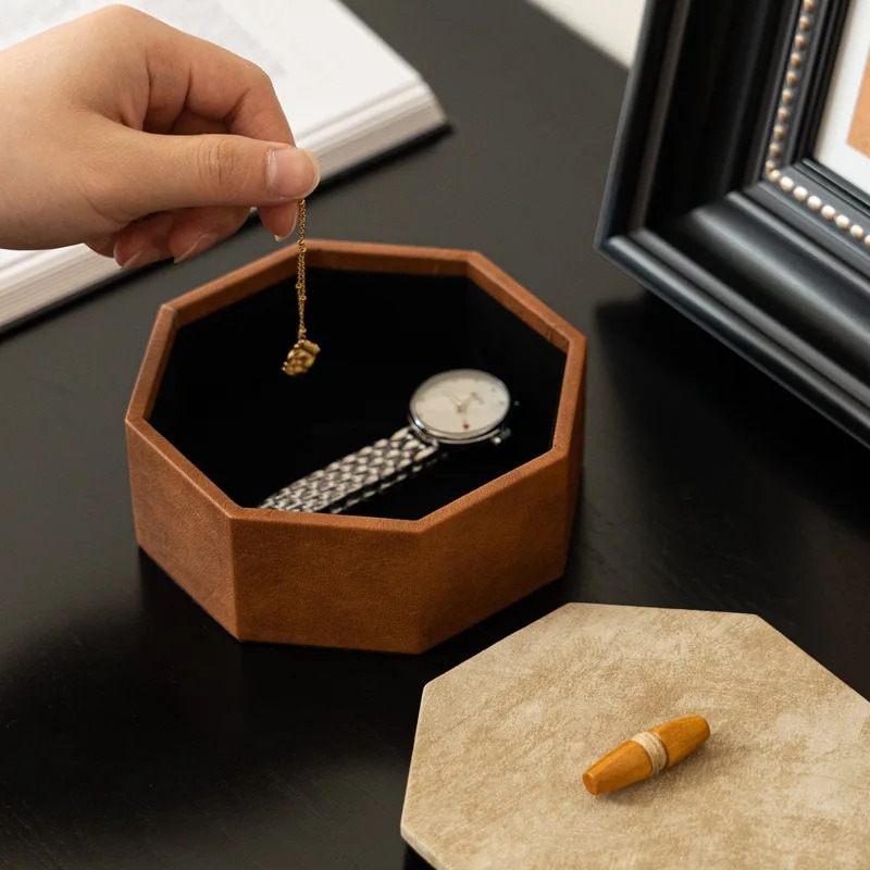 Kotak Penyimpanan Jam Tangan O - Jewelry Box With Watches ulasan dan harga